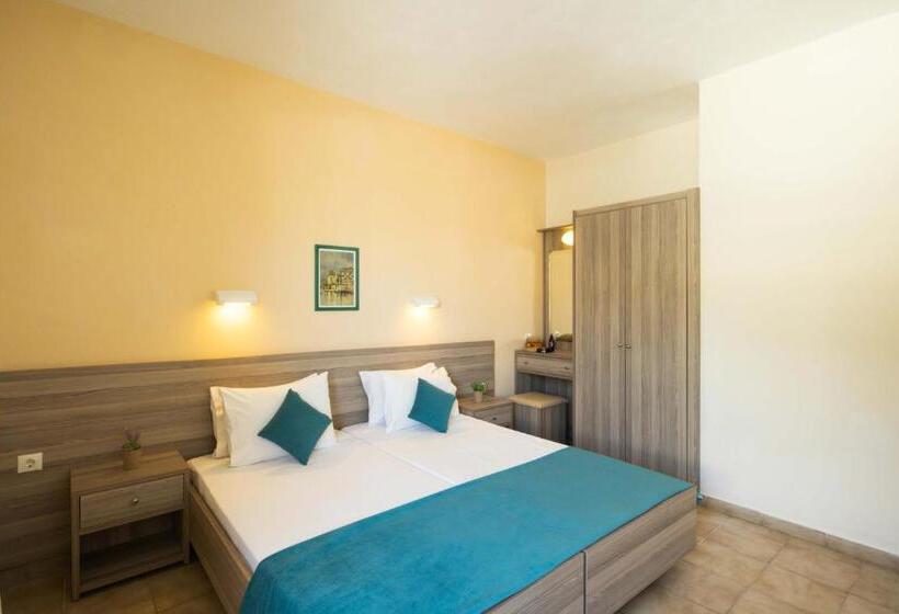 Апартаменты 2 Спальни, Rossis