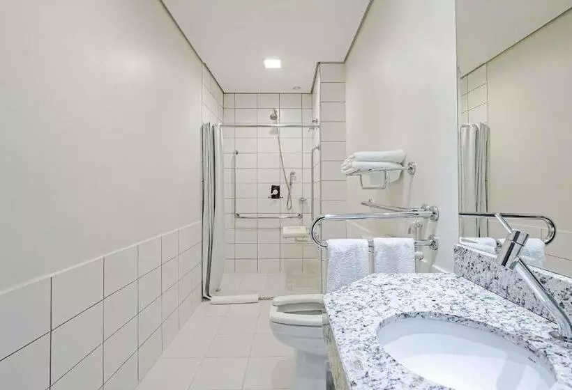 身障者適用スタンダードルーム, Slaviero Porto Velho