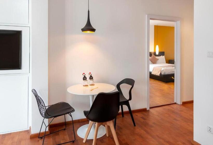 سوییت خانوادگی, Tao Riverside Residence