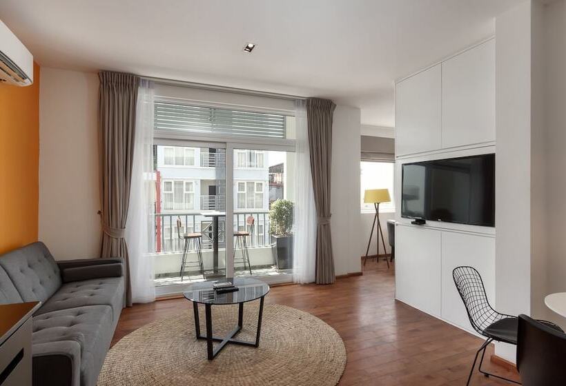 سوییت اجرایی, Tao Riverside Residence