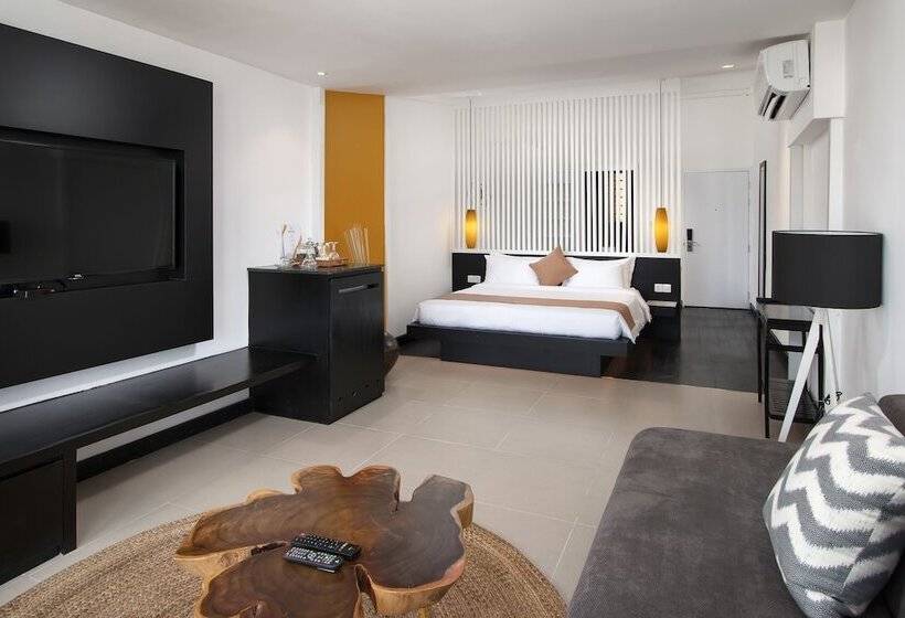 سوئیت پنت هاوس, Tao Riverside Residence