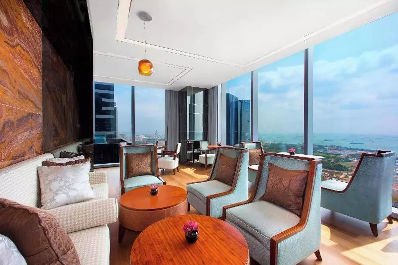 Club Suite with Views