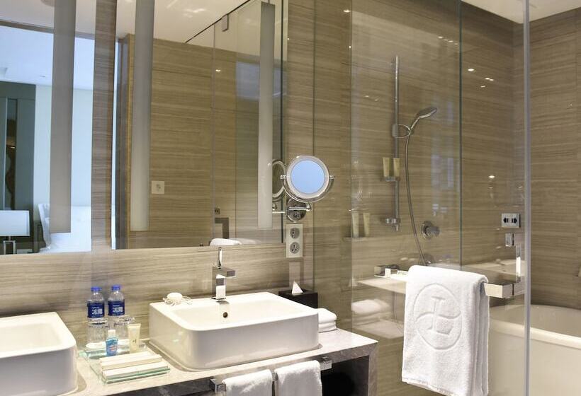 行政房间, Langham Place Guangzhou   Walking Distance To Canton Fair & Overseas Buyers Registration Service