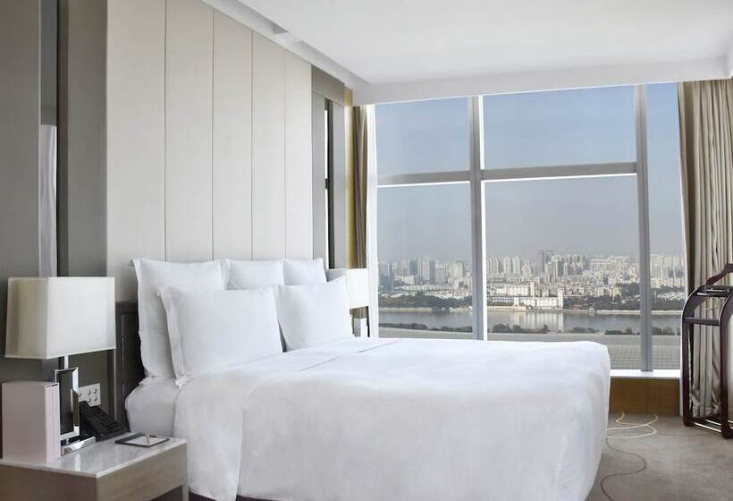 行政套房, Langham Place Guangzhou   Walking Distance To Canton Fair & Overseas Buyers Registration Service