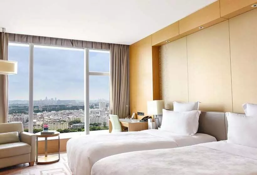 エクゼクティブルーム, Langham Place Guangzhou   Walking Distance To Canton Fair & Overseas Buyers Registration Service
