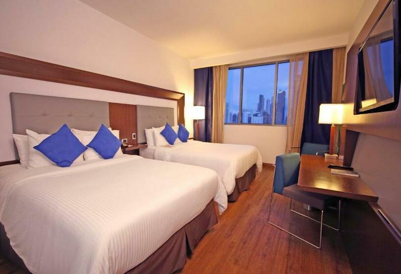 Четырехместный Номер Superior, Novotel Panama City