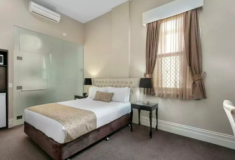 スタンダードスタジオ, Quality Inn The George Hotel Ballarat