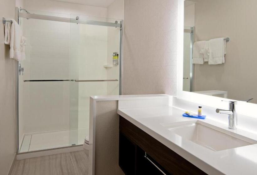 장애인을 위한 스위트, Holiday Inn Express & Suites   Valencia   Santa Clarita, An Ihg