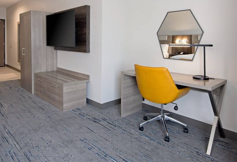 스위트, Holiday Inn Express & Suites   Valencia   Santa Clarita, An Ihg