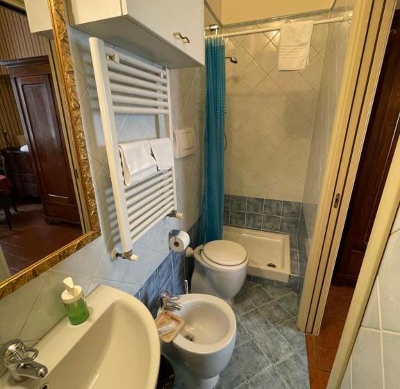 اتاق استاندارد یک نفره, Ai Savoia B&b Guest House