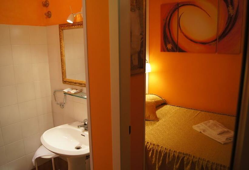 اتاق عادی, B&b La Mimosa
