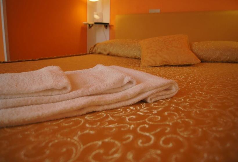 Chambre Basic, B&b La Mimosa