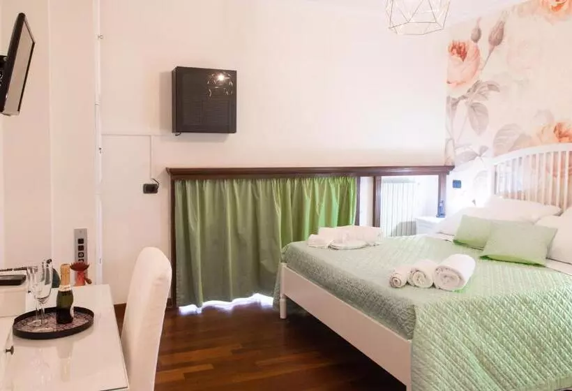 اتاق استاندارد با تخت بزرگ, Bed Boutique Napoli Colors