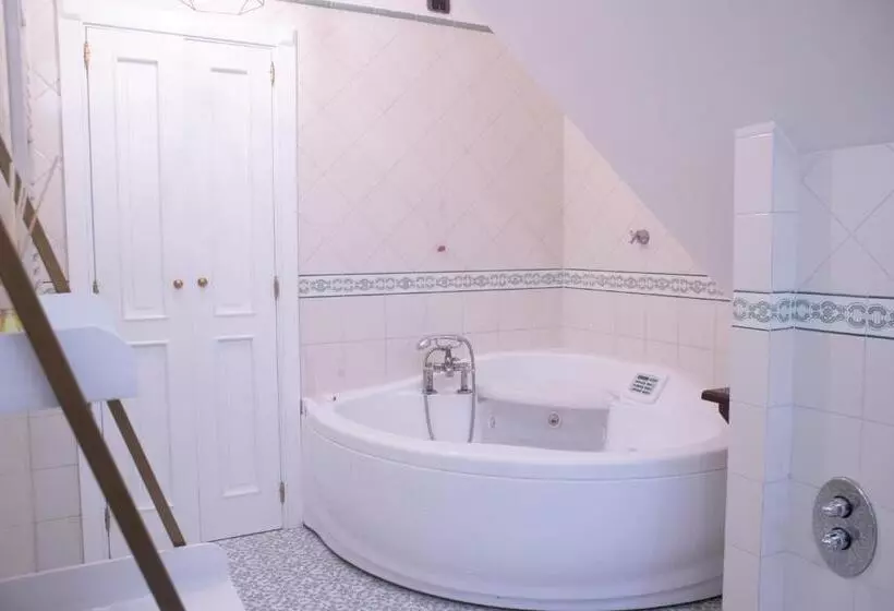 اتاق استاندارد با تخت بزرگ, Bed Boutique Napoli Colors