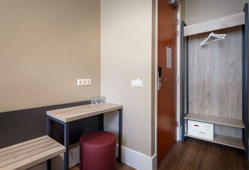 اتاق استاندارد, Amsterdam Downtown