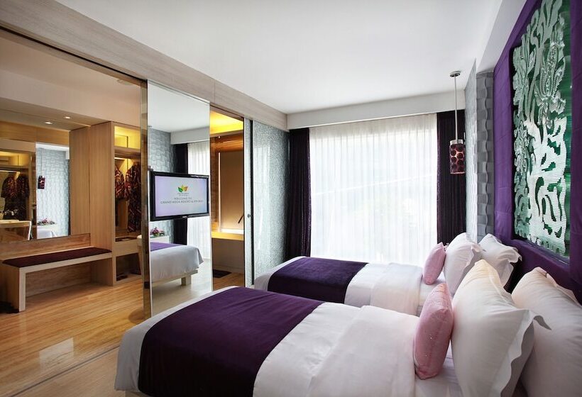 غرفة ديلوكس مطلة على حمام السباحة, Grand Mega Resort & Spa Bali