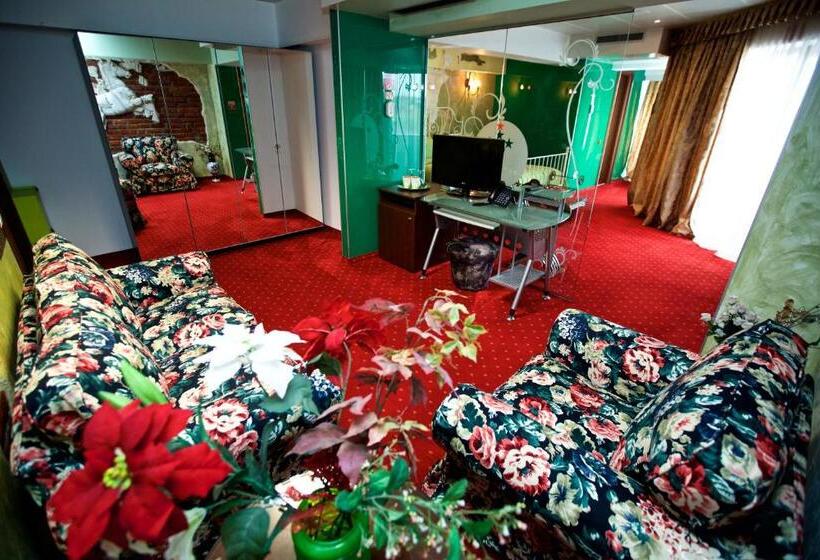 اتاق سوپریور با تخت بزرگ, Grand Pier  Old Town