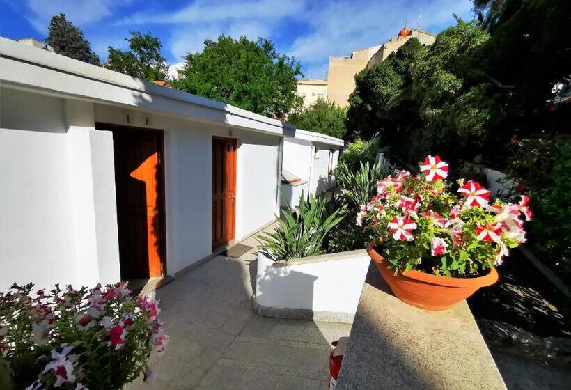 スーペリアールーム, Hieracon