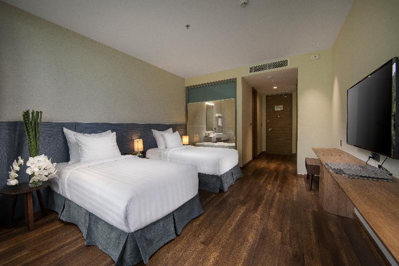 Стандартный Номер Кровать Кинг, Hilton Wuhan Optics Valley