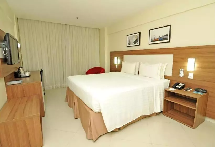 キングサイズベッドのスタンダードルーム, Holiday Inn Express Belem Ananindeua, An Ihg
