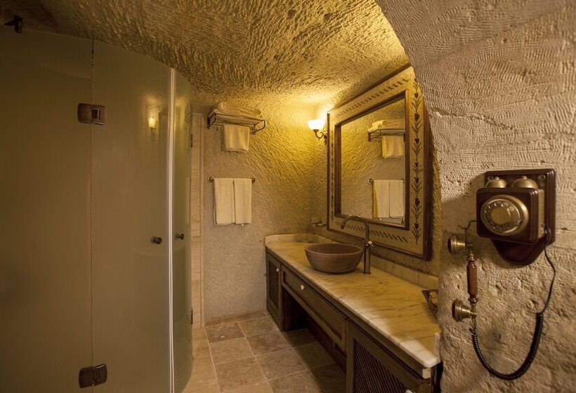 اتاق استاندارد, Kayakapi Premium Caves Cappadocia