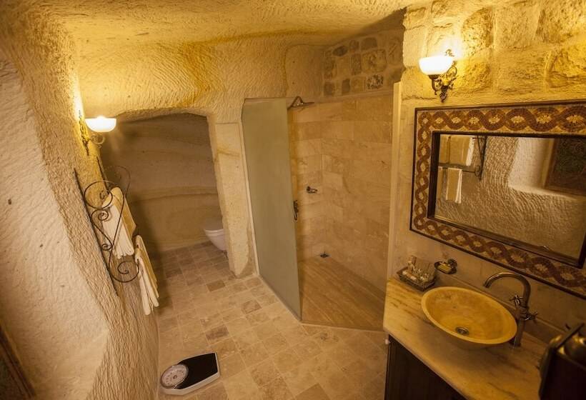 سوییت با استخر, Kayakapi Premium Caves Cappadocia
