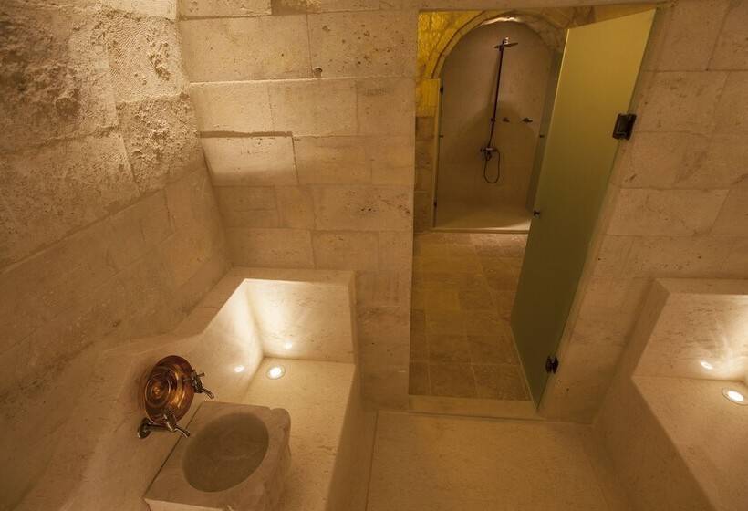 سوییت با استخر, Kayakapi Premium Caves Cappadocia