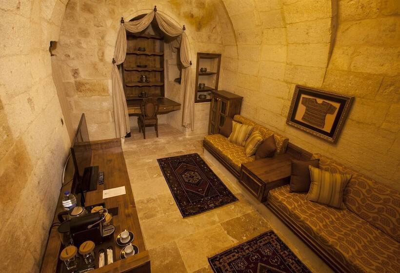 سوییت با استخر, Kayakapi Premium Caves Cappadocia