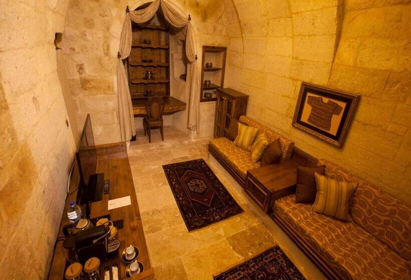 سوییت با استخر, Kayakapi Premium Caves Cappadocia