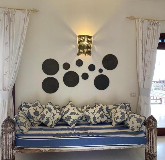 سوییت جونیور, Kilili Baharini Resort & Spa