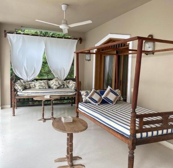 سوییت, Kilili Baharini Resort & Spa