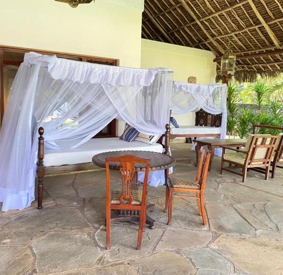 سوییت, Kilili Baharini Resort & Spa