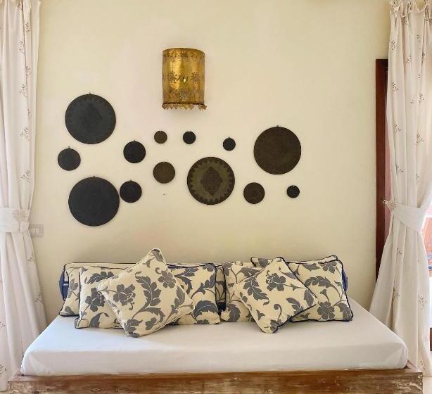 سوییت جونیور, Kilili Baharini Resort & Spa