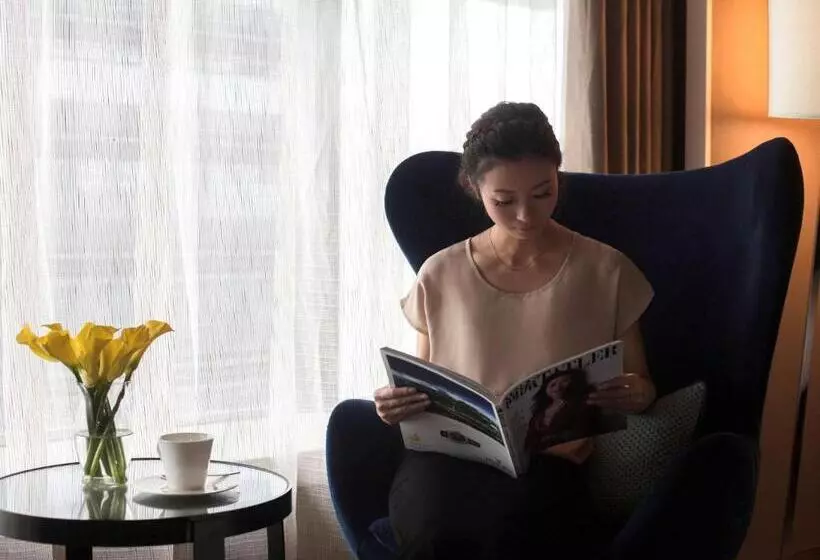 Deluxe-huone King-vuode, Pullman Shanghai South