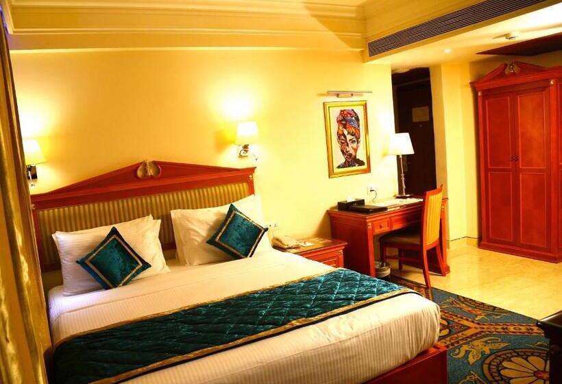 デラックスファミリールーム, Ramada By Wyndham Amritsar