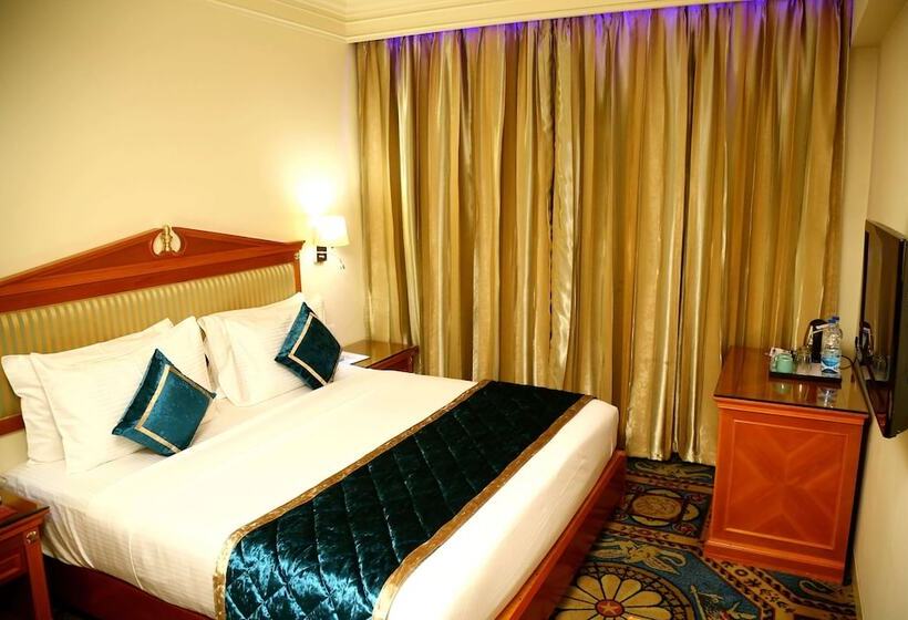 デラックスルーム, Ramada By Wyndham Amritsar