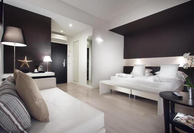 سوییت جونیور, Tiffany & Resort