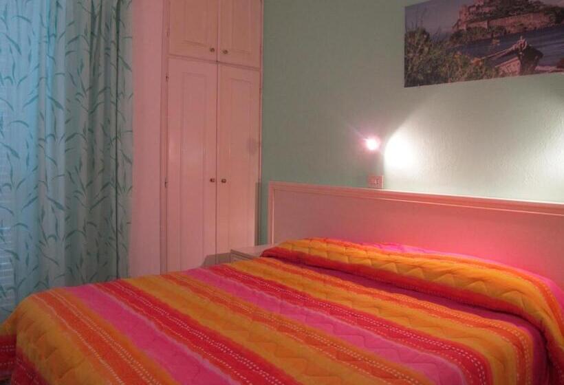 海の見える１ベッドルームアパートメント, Aparthotel Villa Marinù