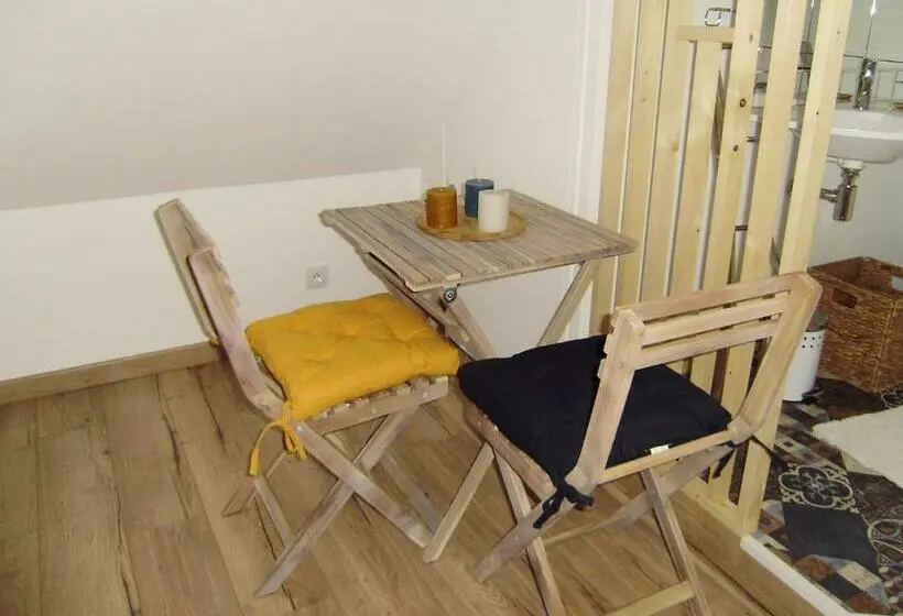 ガーデンビュースタンダードルーム, Chambres D Hôtes Mauvierges