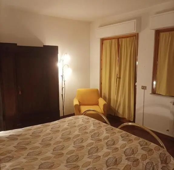 ガーデンビュースタンダードルーム, Rasna Heart Guest House