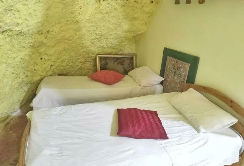１ベッドルームアパートメント, Grotte Thami