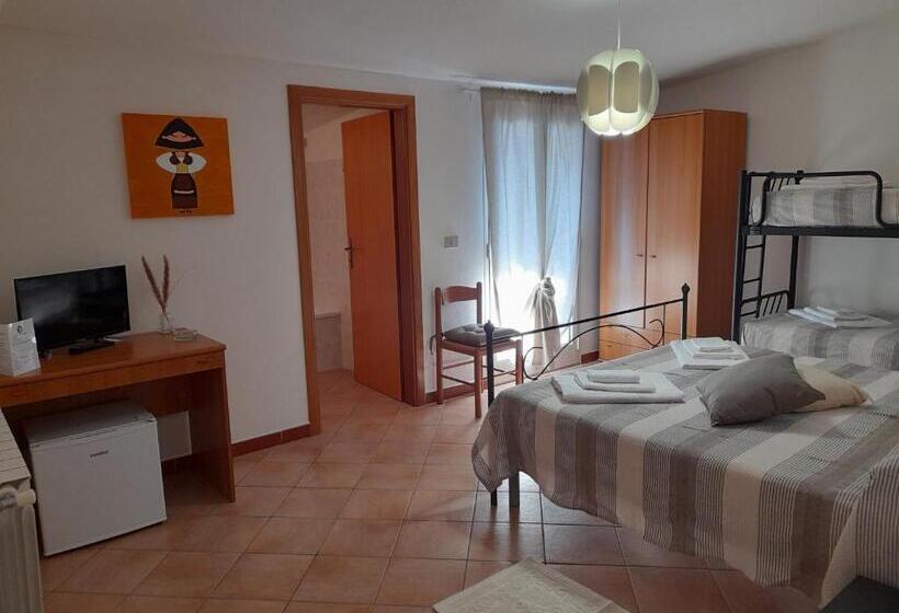 غرفة قياسية رباعية, Agriturismo Palas De Serra Country Resort