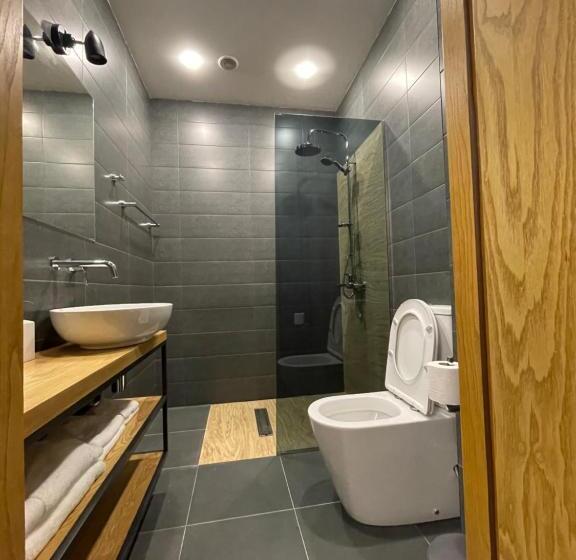 스위트, Mist Boutique