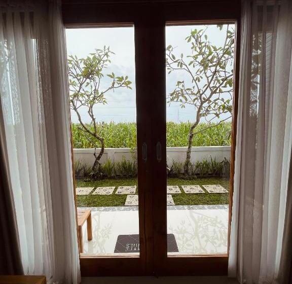 חדר דלוקס, Surfers Villa And Resorts Medewi