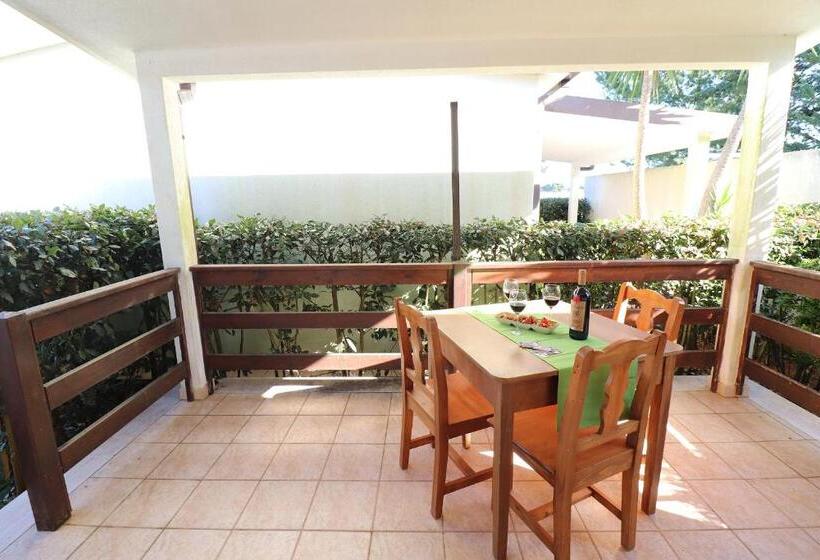 בקתה סטנדרטית, Torre Santo Stefano