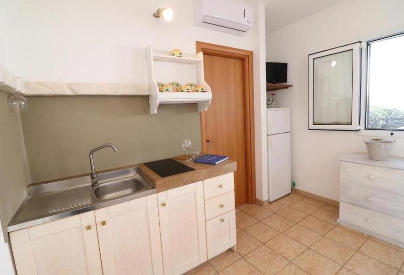 בקתה סטנדרטית, Torre Santo Stefano