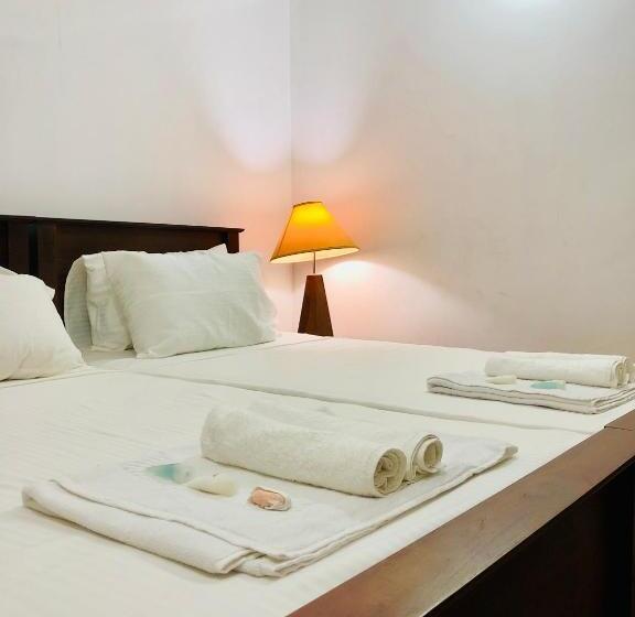 דירת חדר נוף לים, Blue Bird Apartment