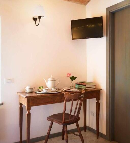 اتاق کلاسیک چهارنفره, La Meriggia Senigallia Agriturismo