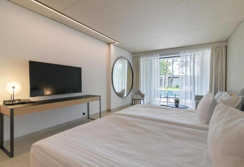 패밀리 룸 풀장 전망, Ensana Aquahouse