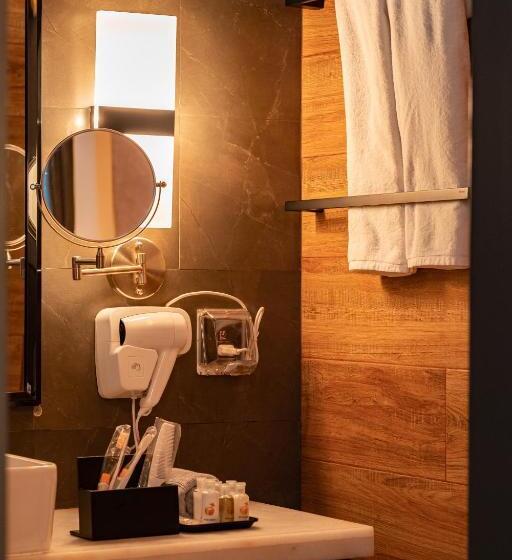 اتاق لوکس, Chen Beach Inn